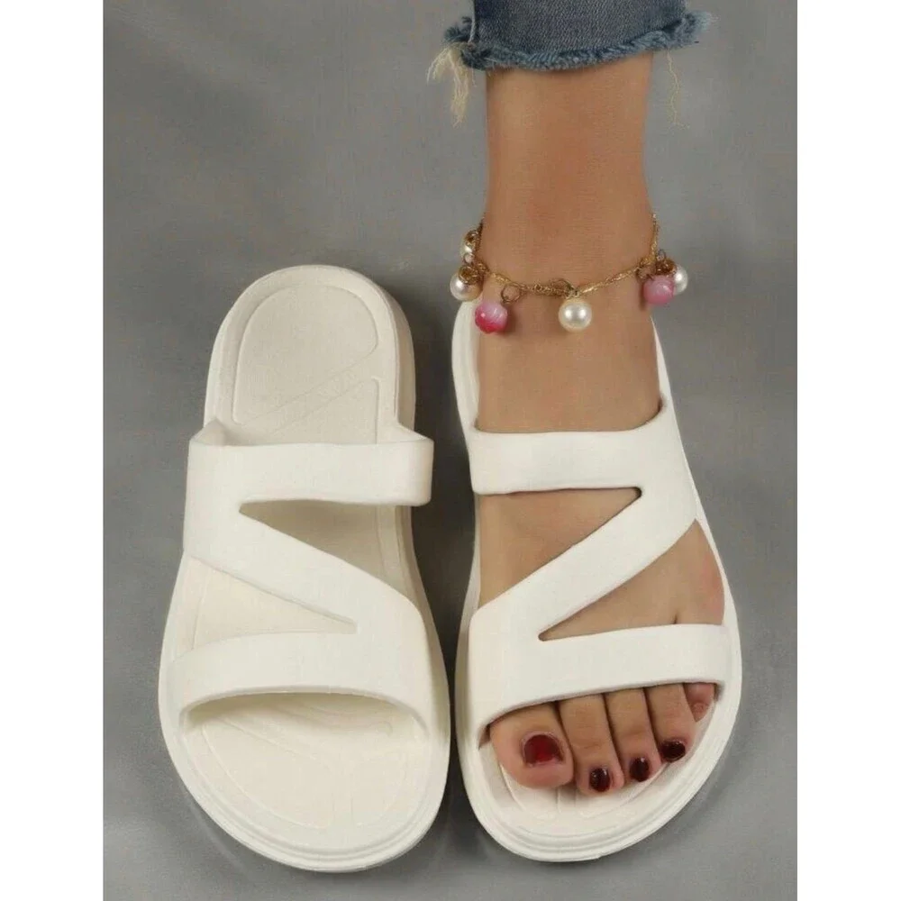 Hounds Kids White Slide Sandals size 9/M